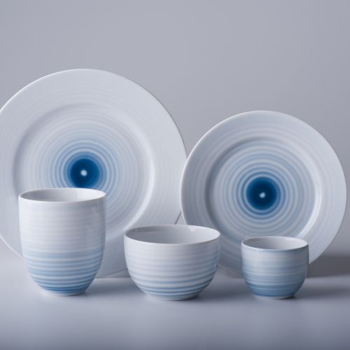 SPIRALA kolekcja porcelany stołowej, projekt: Edyta Cieloch Modus Design, producent: Ćmielów Design Studio Polskie Fabryki