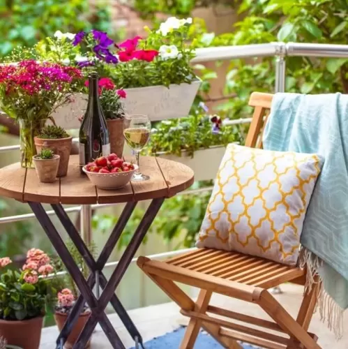 pomysł na mały balkon w bloku