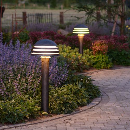 Lampy firmy Robers. Ręcznie kute lampy do ogrodu