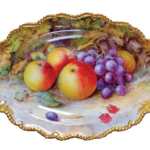 Taca Royal Worcester Fruit sygnowana przez Alberta Shucka, 1926 r.