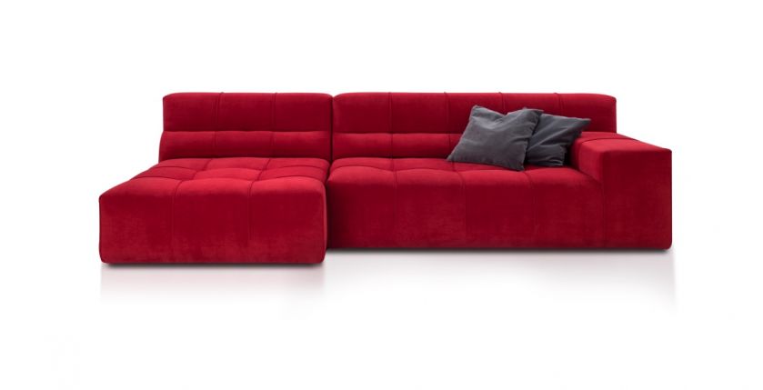 Czerwona sofa do salonu z kolekcji Nobonobo